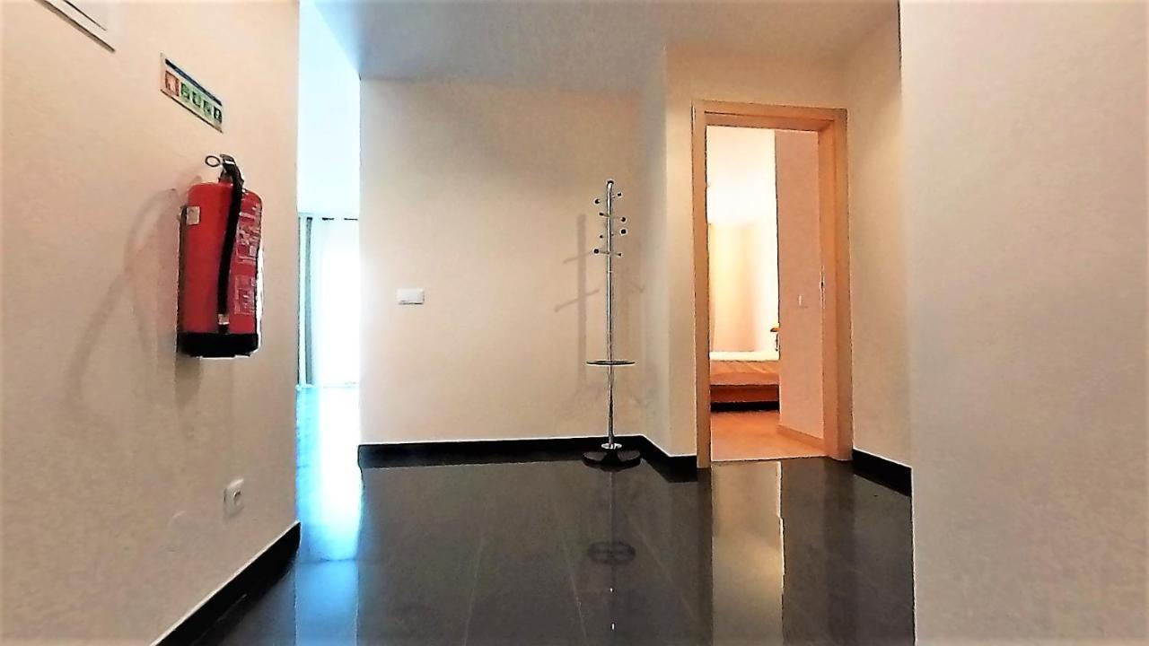 Apartamentos Turisticos Rocha Tower 4 ปอร์ติเมา ภายนอก รูปภาพ