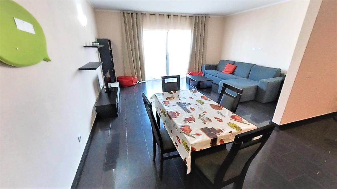 Apartamentos Turisticos Rocha Tower 4 ปอร์ติเมา ภายนอก รูปภาพ